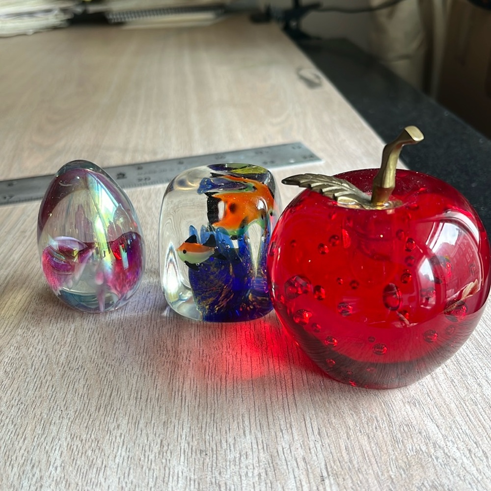 THREE GLASS BLOWN COLORED PAPERWEIGHTS, Apple/fish/fliral